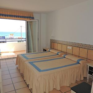 Habitación Superior con 2 Camas Individuales